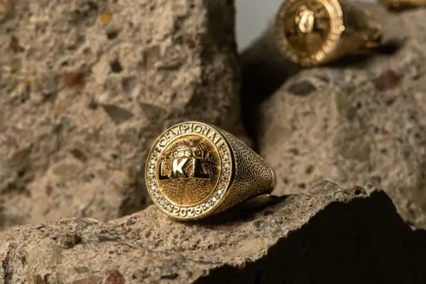 Rings presented to LKL champions