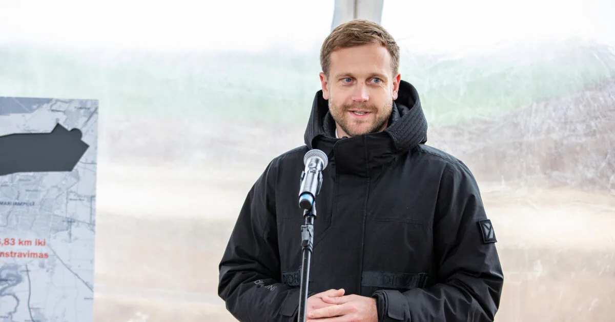 "Fegda" committed to rebuilding a 4 km road to the Rūdninkai military training ground