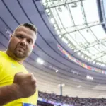 World champion suddenly withdrew in the middle of the discus throw competition
