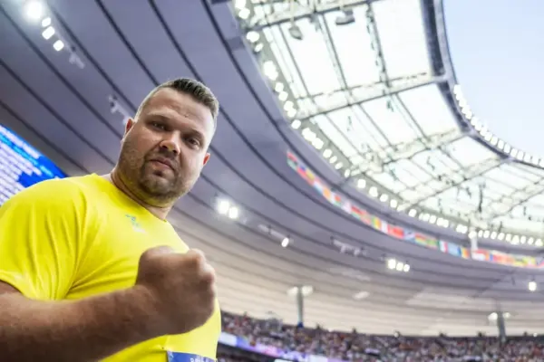 World champion suddenly withdrew in the middle of the discus throw competition