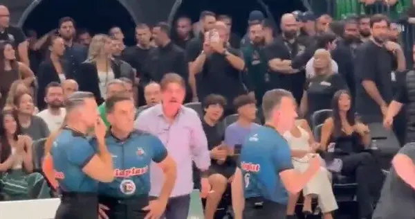 "Panathinaikos" owner again lost his temper: on the court he cursed both the referees and Ataman