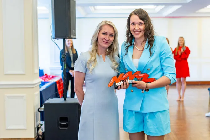 Photo by Evaldas Šemiotas/Lithuanian handball season awards took place in Vilnius. Simona Kolosovė (right) received the MVP award.