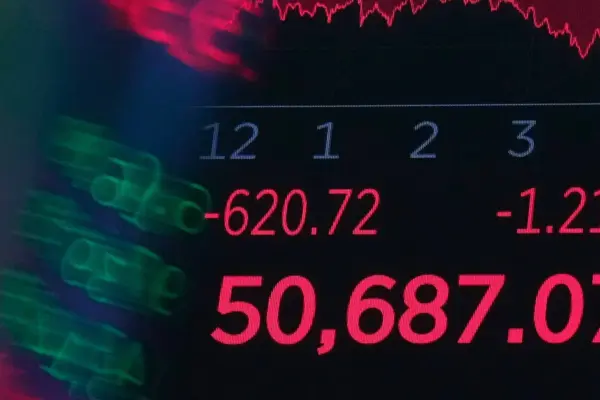 Stocks fall amid concerns about AI, interest rates, news about Lebanon lowers oil prices