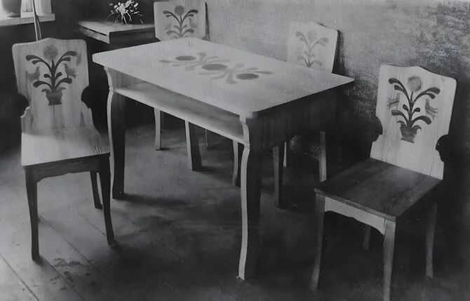 Press release photo by authors/Furniture set