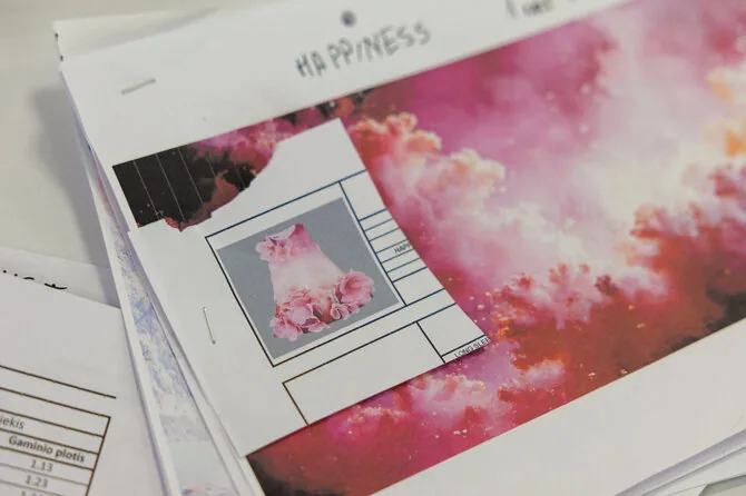 Eriko Ovčarenko / BNS photo / Fabrics can be dyed or have a pattern according to the client's wishes