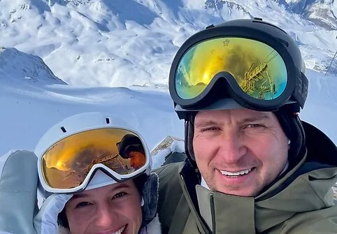 Mindaugas Šatkauskas with his friend Tonya