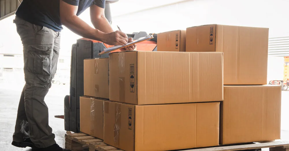 How many kilograms should an employee's health weigh? About parcels, boxes and when you can say "no"