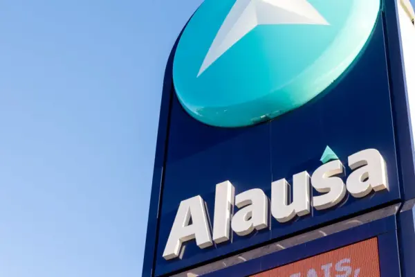 The court approved the settlement agreement between Alauša and VERT regarding the fine imposed for alternative fuels
