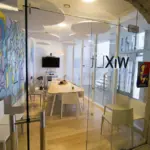 Website development company "Wix" lays off 20% of employees: will also affect those working in Lithuania