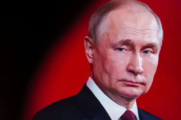 „The Times“ reviewer: Putin may decide to take a risky step