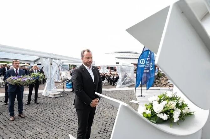 Photo by E.Sabaliauskaitė/Minister of Transport Juras Taminskas participated in the tribute ceremony