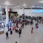At London airport – a stunning innovation: passengers are offered an unusual service