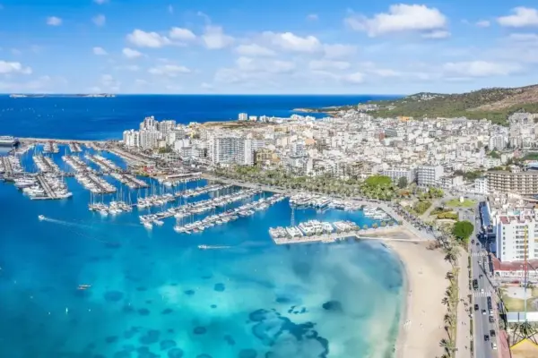 Holiday horror in Spain: after going down a water slide, a Brit did not resurface from the pool