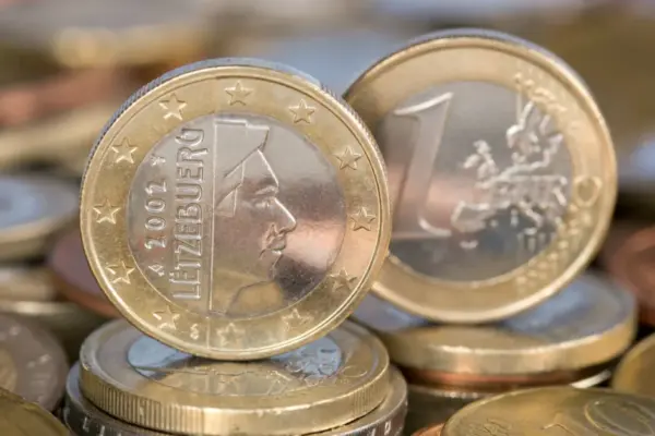Digital euro to be tested by 36 banks – including one from Lithuania