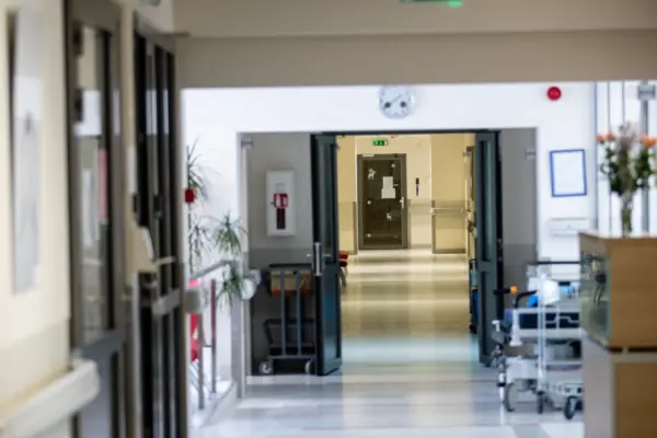 At Kaunas Clinics – shocking attack: nurse's jaw was broken
