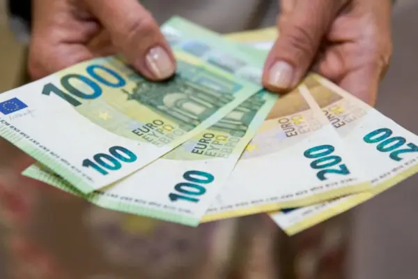 The case of Audrius Saulynas' "checks" handed over to the juvenile court