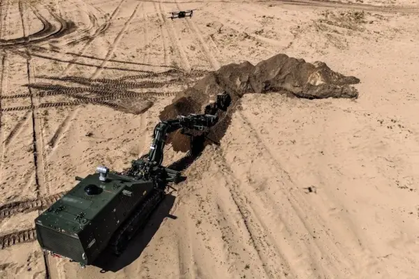 Karo engineers test innovations: for the first time, a trench digger is operated remotely