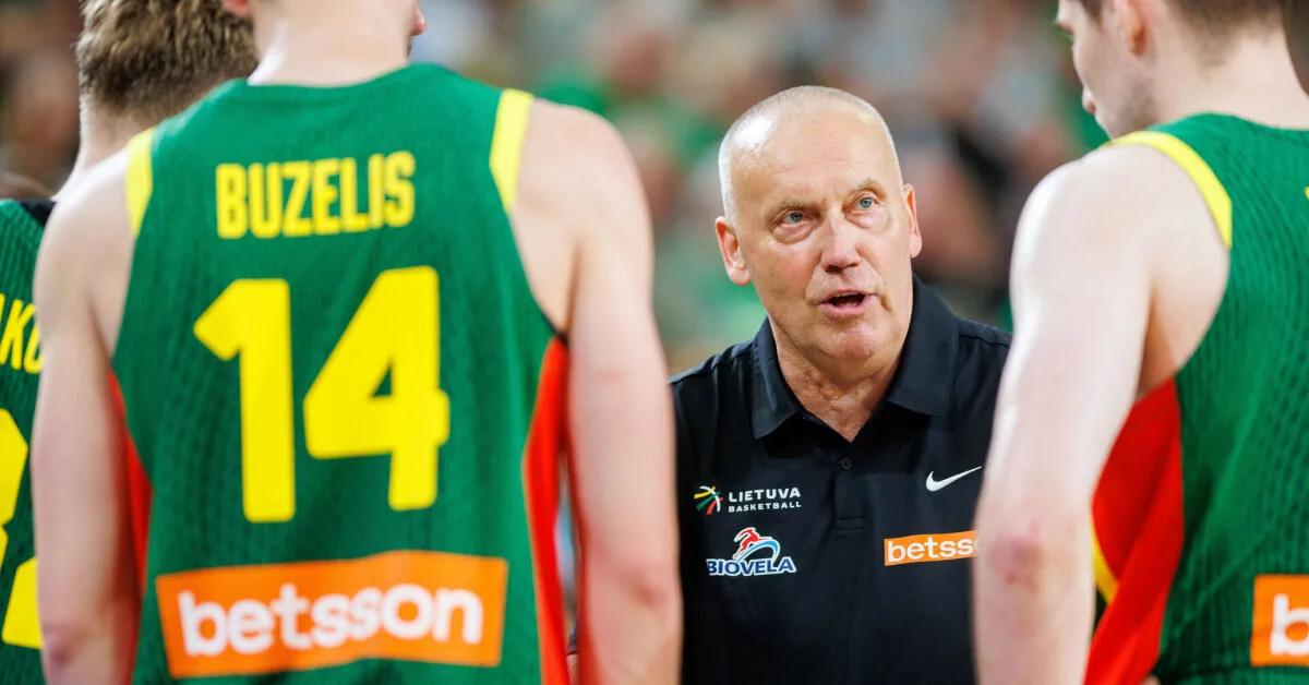 Rimas Kurtinaitis has to decide on the national team job within a day
