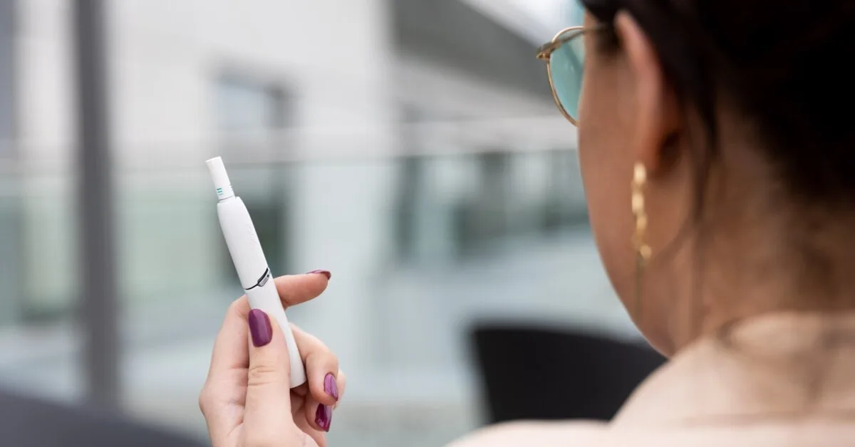 While one smokes, the other works: lawyer answered whether a smoking break is an employee's right