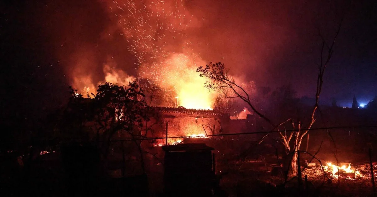 400 people had to flee: Huge fire in France