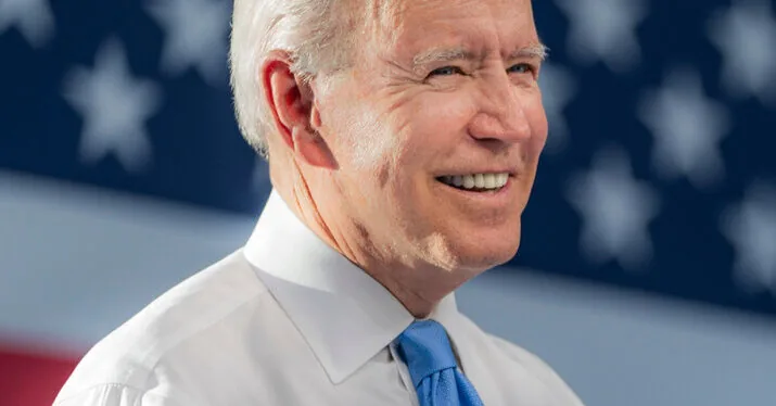 After the US midterm elections, Joe Biden will release memoirs titled "Promise Me, America"