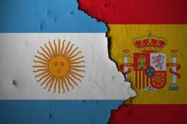 Spain or Argentina? 20 general knowledge questions test for the football final occasion