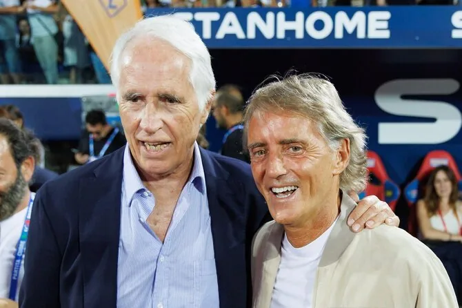 Vida Press nuotr./Giovanni Malago ir Roberto Mancini