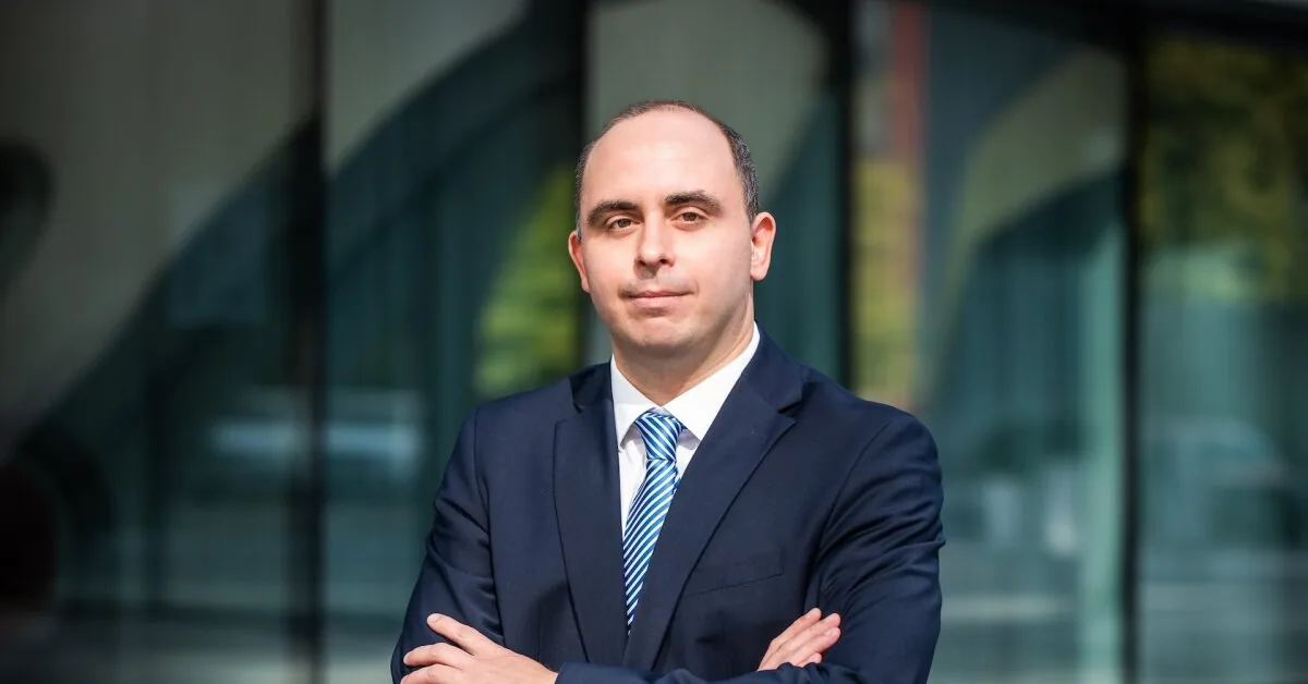 Aleksandras Izgorodinas. Declining US inflation, oil price shock, and slowing Chinese growth