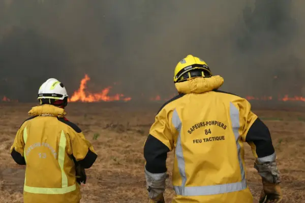 Bordeaux mayor: city is ready for any scenario due to fire threat