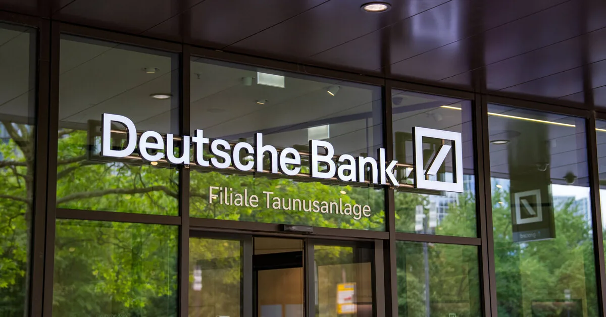 Raids carried out at Deutsche Bank headquarters in connection with tax evasion deals