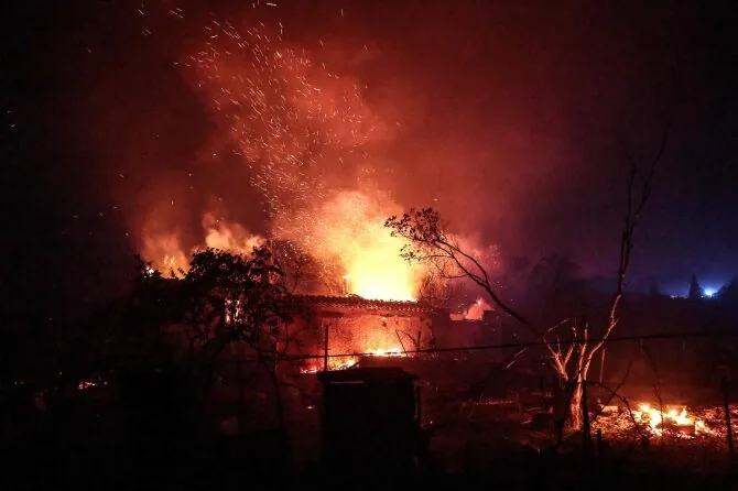 AFP/Scanpix/Fire in France