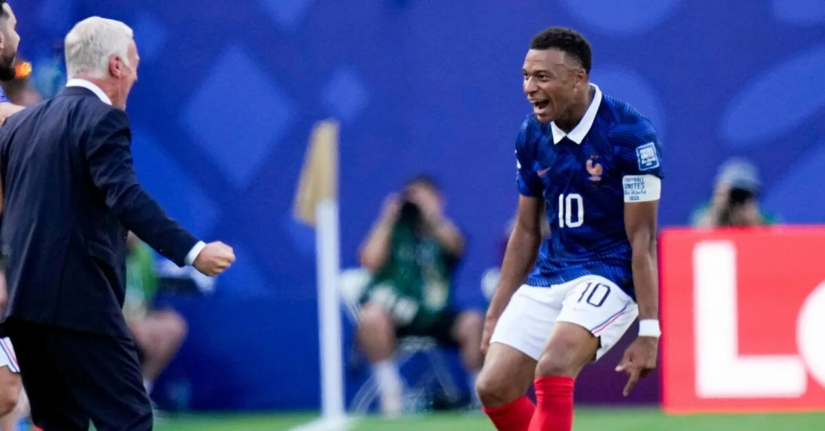 Deschamps, saying "goodbye" to the national team, received warm words from Mbappe: "You gave so much..."