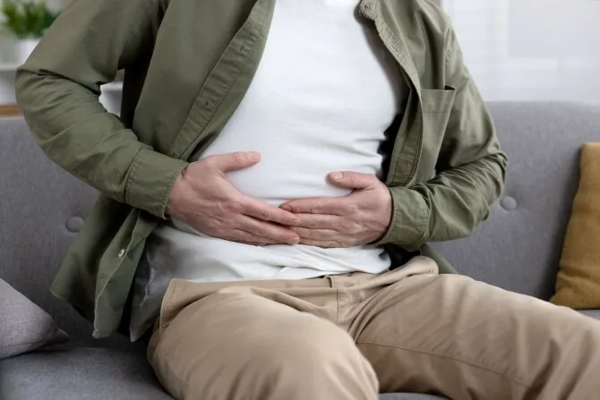 Shutterstock photo/Abdominal pain