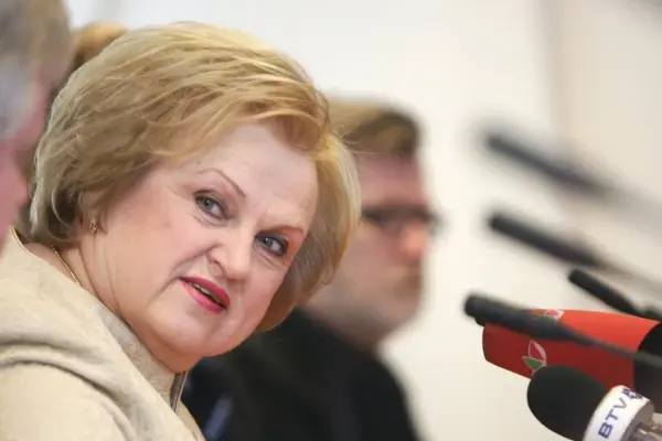Comrades: Kazimira Prunskienė – the amber lady who bought the world with charm and professionalism