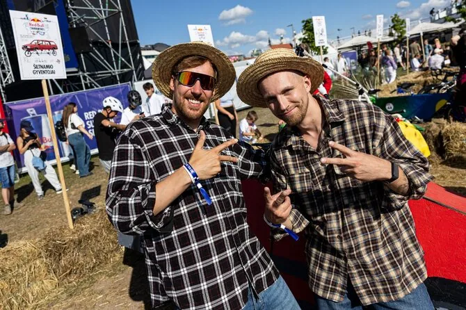 Paulius Peleckis / BNS photo / Red Bull Tandemynės