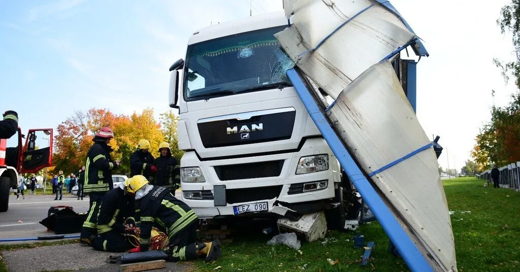 Both drivers were sober, but both the truck and the bus need repairs