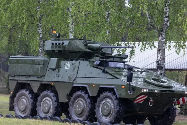 The soldier claims to have been expelled from the army due to questions about public procurement