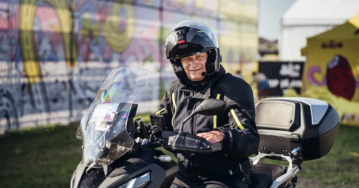 Nematoma „Aurum 1006 km“ pusė: Vitoldas Milius completed 1006 miles by scooter