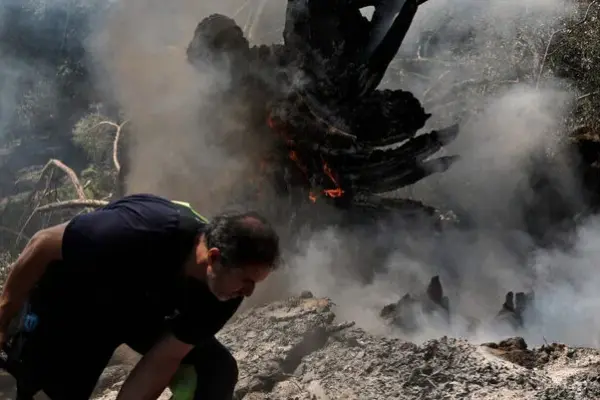 Spain has lifted evacuation orders in thirteen municipalities of fire-ravaged regions