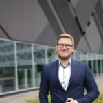 Mantas Lukauskas. "Kimi K3" shook the world: what happens when the most powerful AI can simply be downloaded?