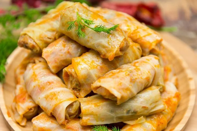iStock photo/Turkish «stuffed cabbage rolls»