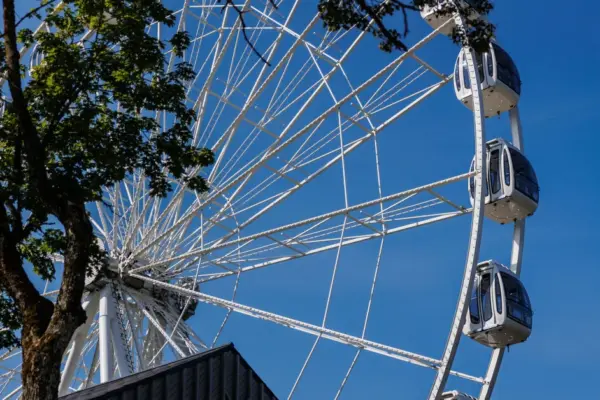 The mysterious observation wheel in Kaunas continues to stir passions: it is still unclear where it will be located, but the entertainment prices have already been confirmed