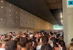 Grūstys Pitbull koncerte Kaune