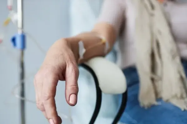 „Chemoterapinis gydymas už kelių dienų, o vaistų nėra“: onkologė Brasiūnienė paaiškino, kas vyksta