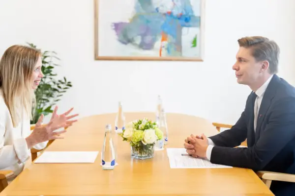 Meeting with the US Ambassador, the Prime Minister: strengthening ties with Washington is a Government priority