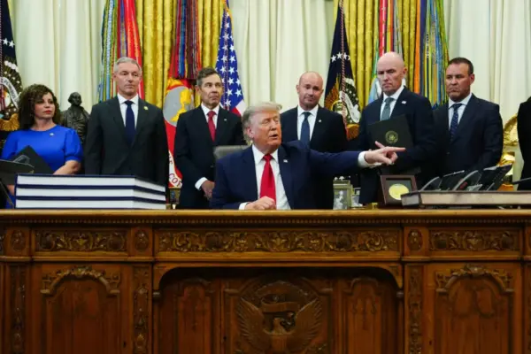 Trumpas announced that he will appeal to Americans: The White House has erected a wall of silence