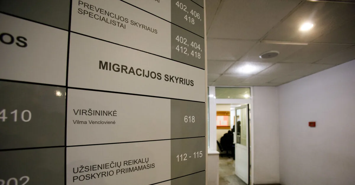 Seimas imasi prezidento siūlymo nustatyti terminuotus darbo leidimus užsieniečiams