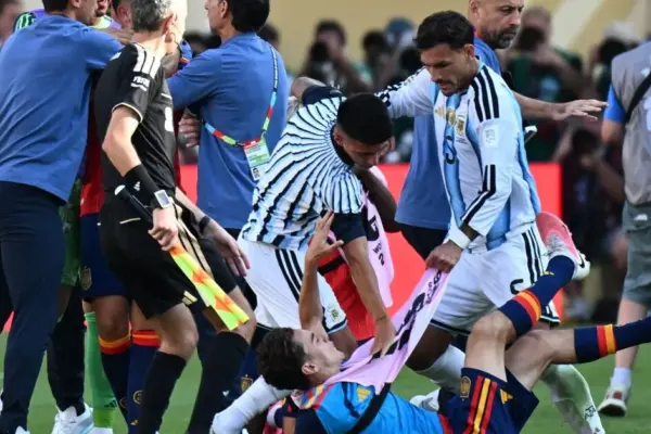 Serious sanctions threaten: Argentina faces lawsuits for assault, racism, and political messages