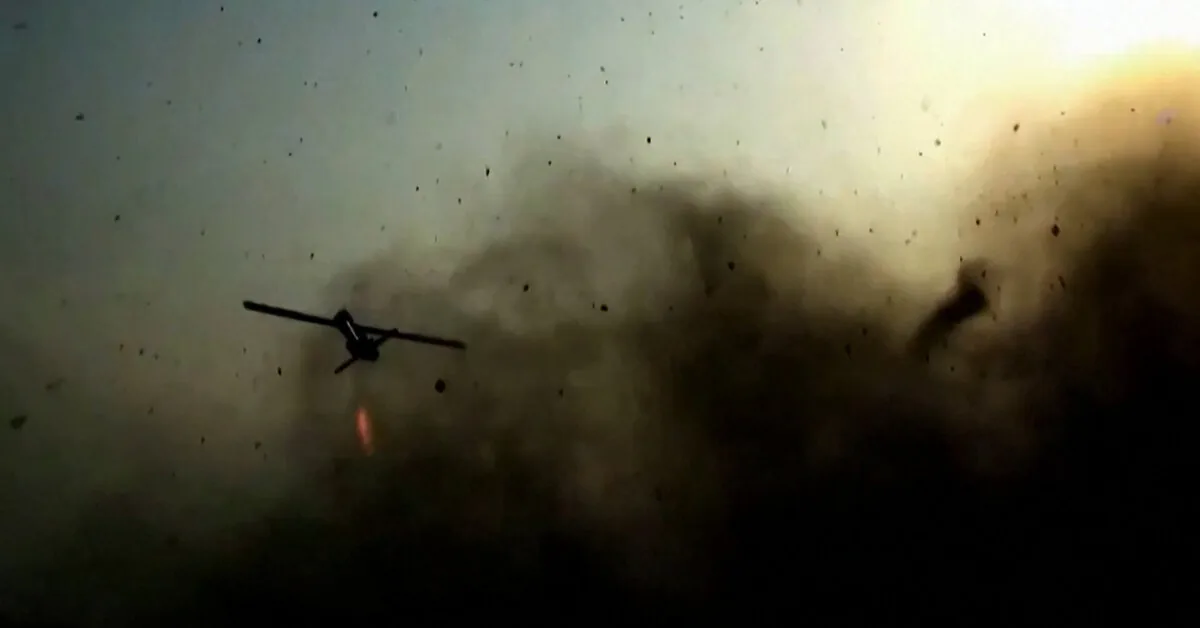 Iranian military claims to have carried out drone attacks on a US base in Kuwait