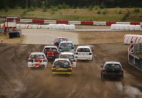Race moment